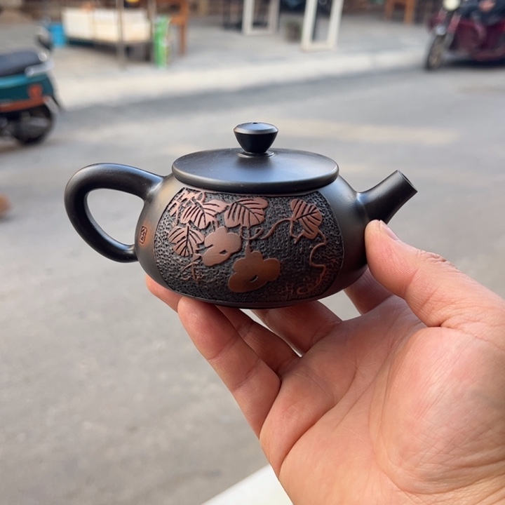 建水紫陶石瓢壶全品特价