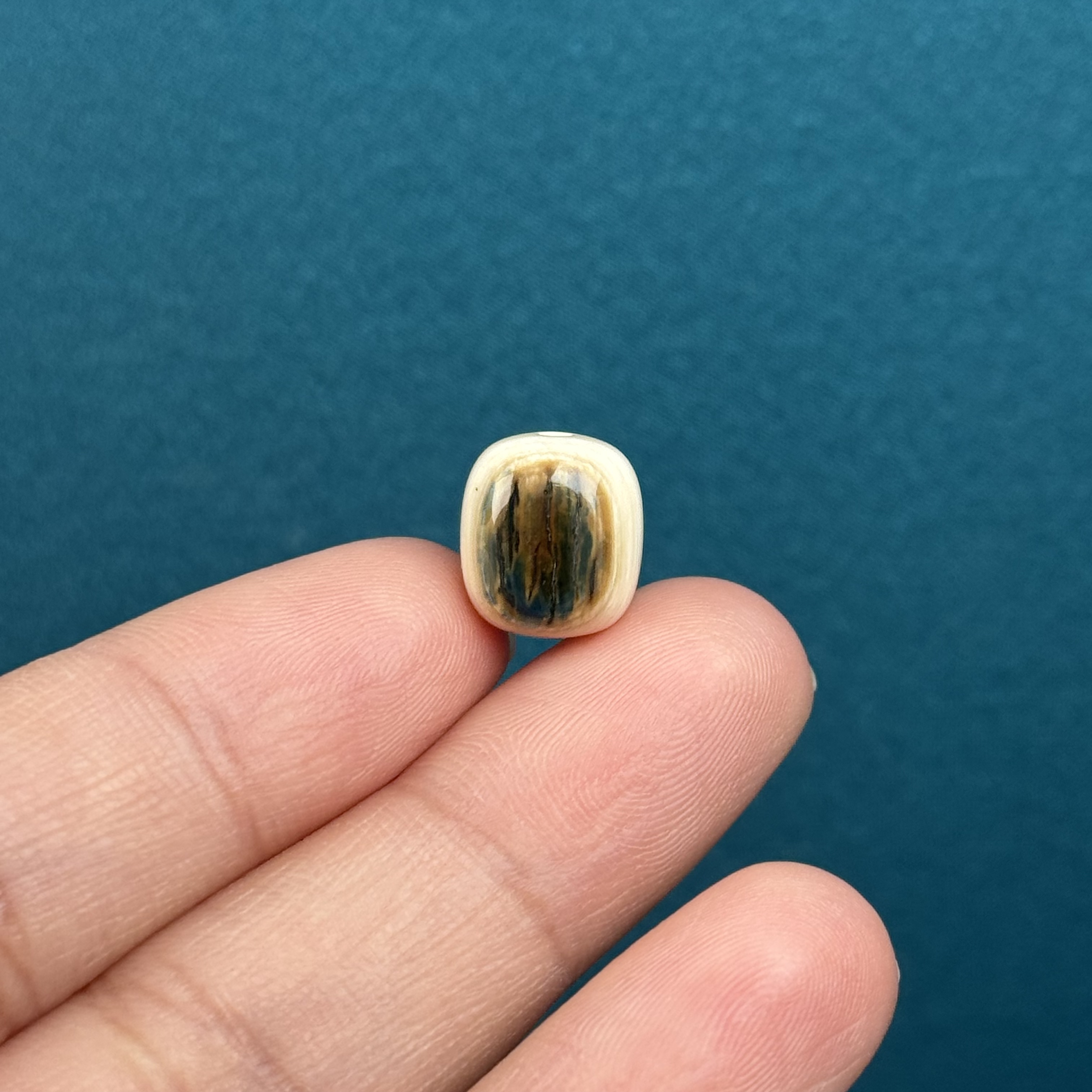 S86-19天然猛犸牙制品 蓝眼睛老型单珠 10.2*11.4mm一物一图支持