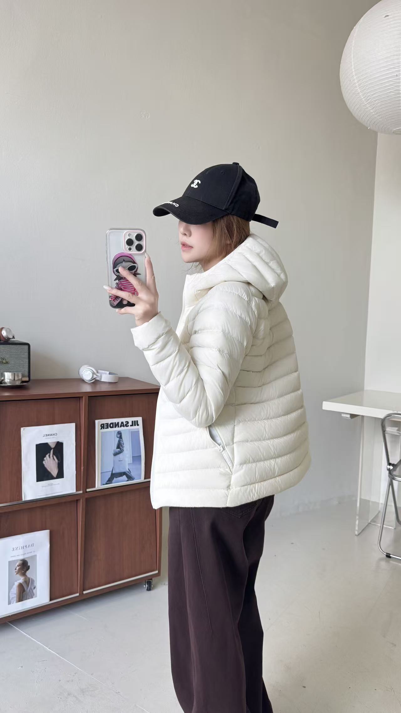 90白鸭绒修身显瘦小蛮腰户外连帽羽绒服可当内搭