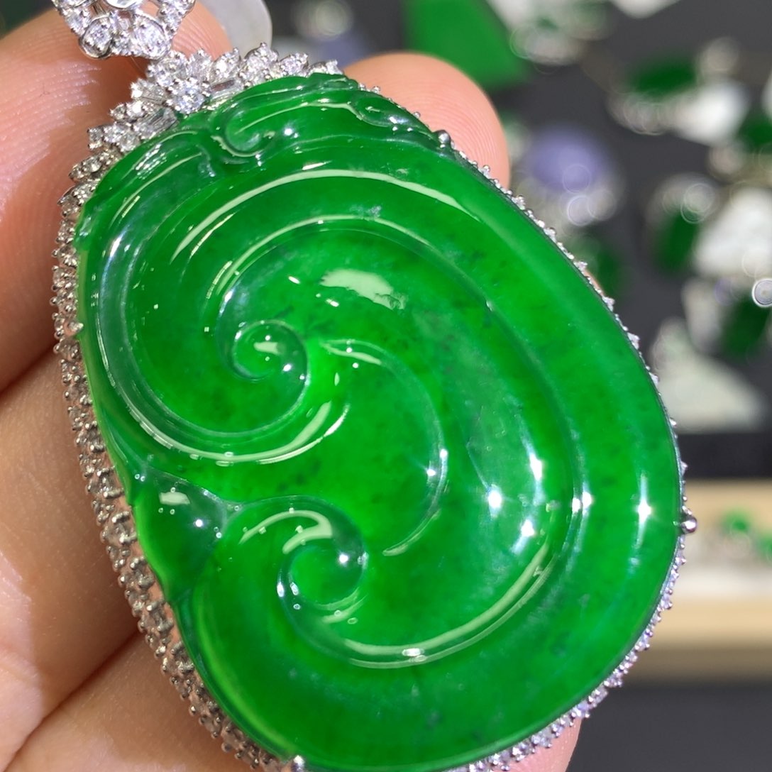 翡翠颈饰18K金镶嵌8、