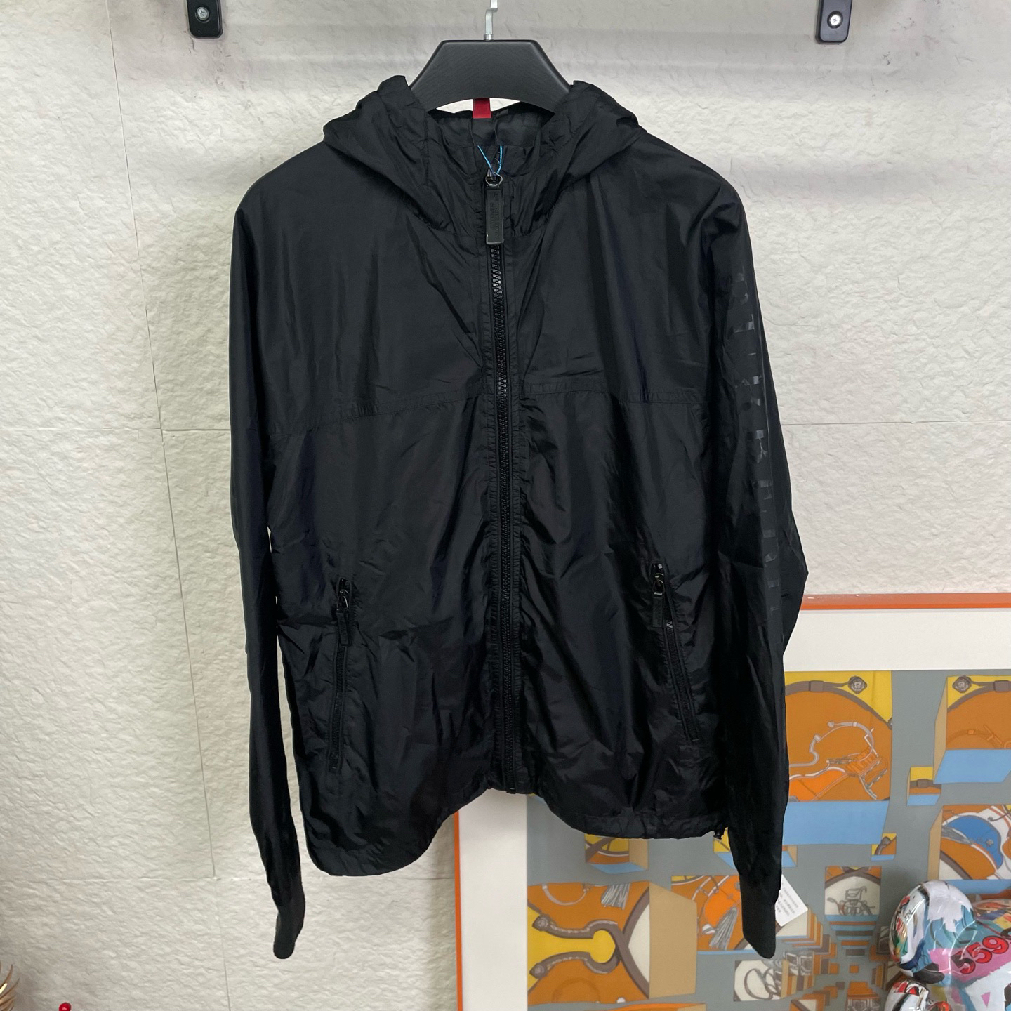 99新 BURBERRY/博柏利 手臂串标夹克/S码/2512141