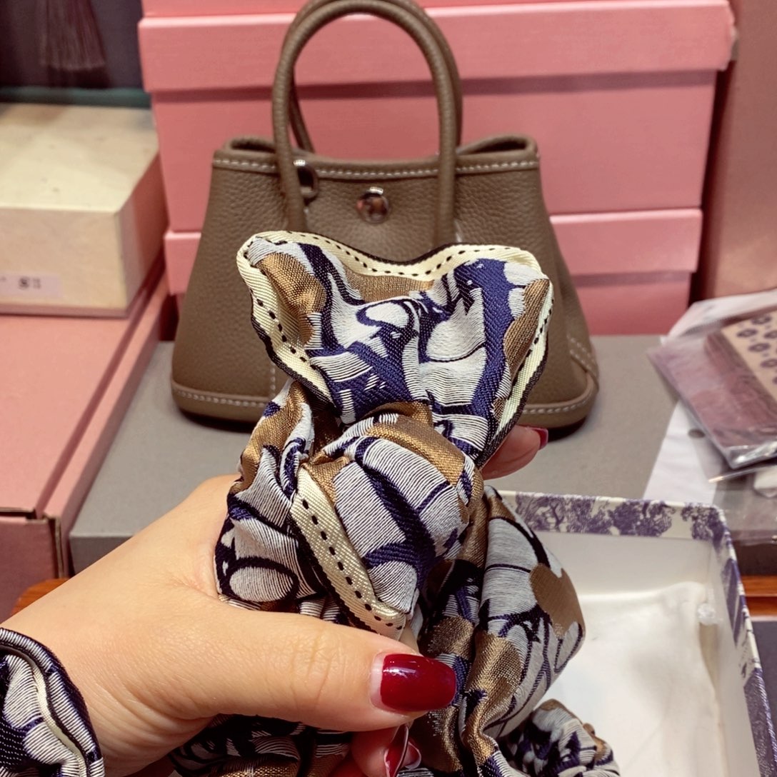 如图所示 观兰器物