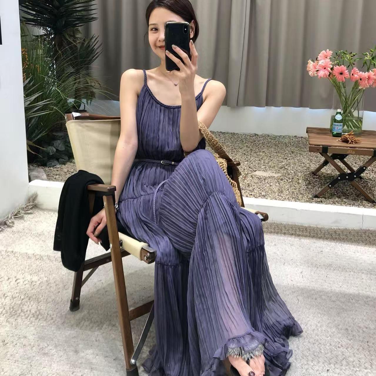 【微醺海浪】立体云朵柔纱吊带显瘦气质时尚褶皱度假连衣裙