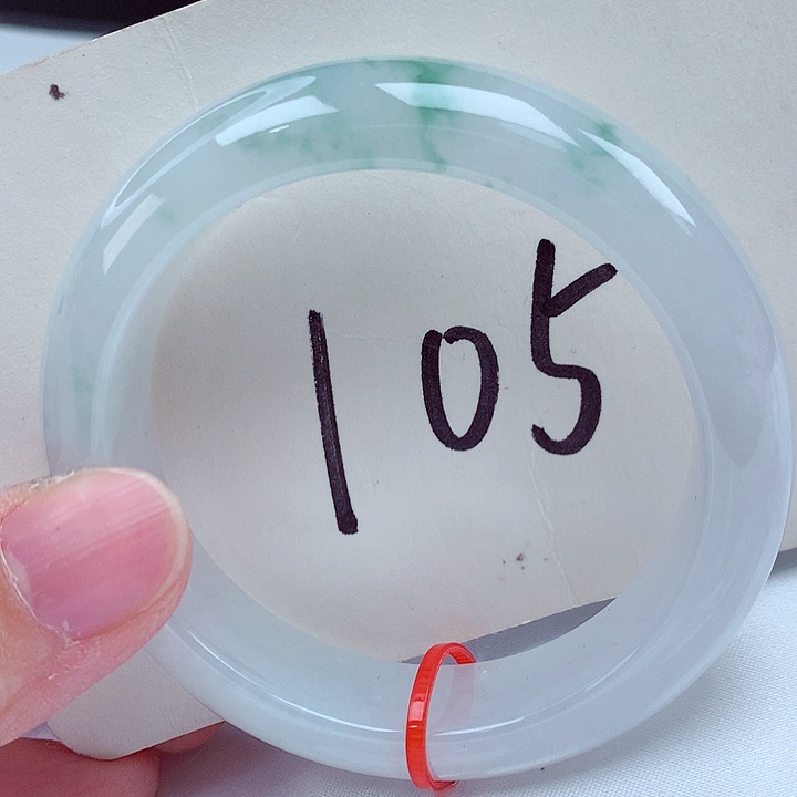 翡翠未镶嵌手镯翡翠