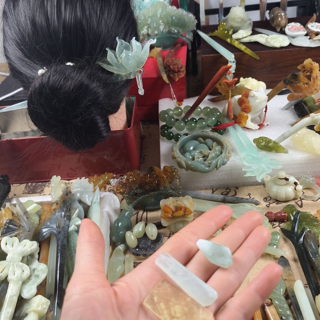 蛇纹石玉发饰合金