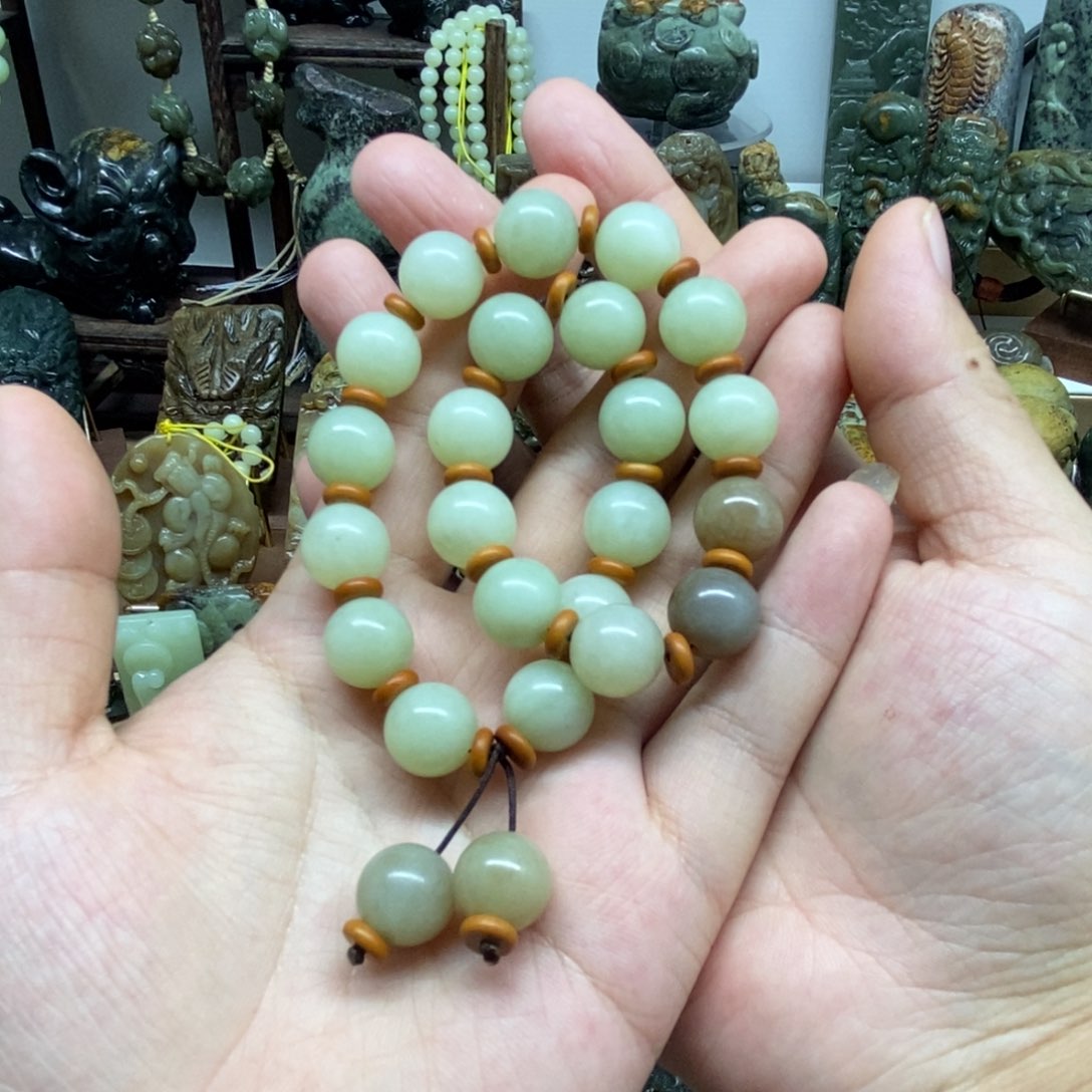 未镶嵌岫岩老玉（透闪石质玉）把件用****4