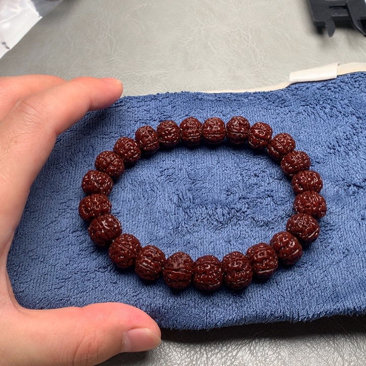 临***）吊坠金刚菩提老树王