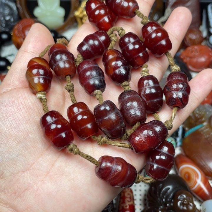 未镶嵌颈饰玛瑙/玉髓