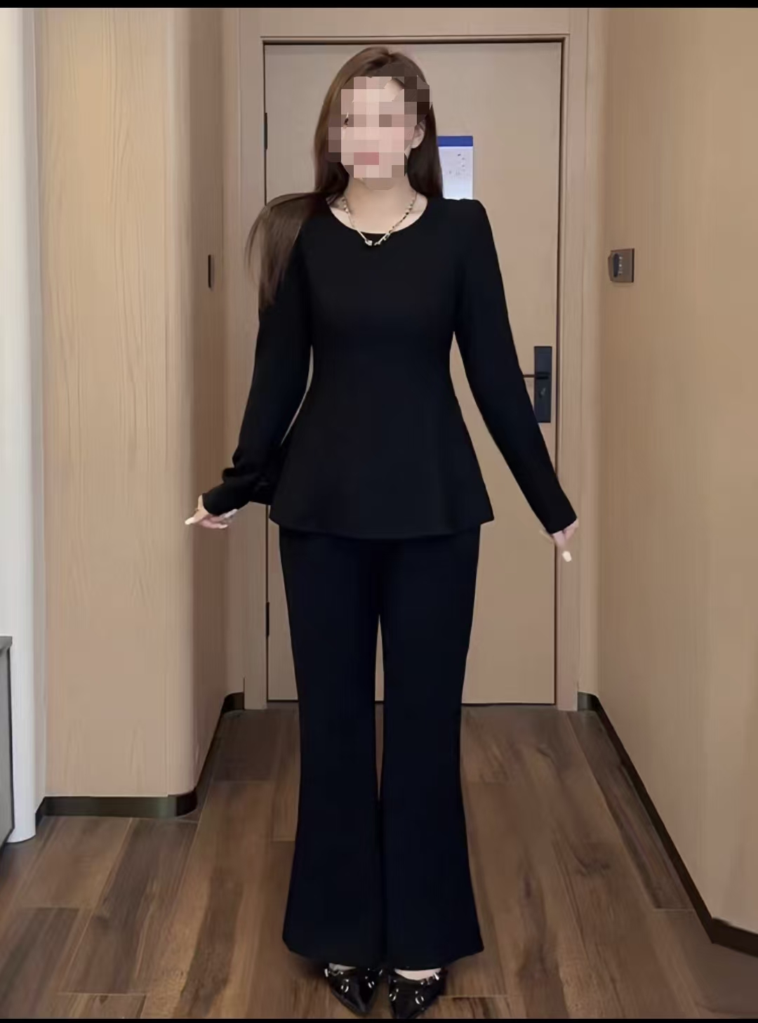 2025年时尚气质款收腰净版休闲显瘦纯色两件套9396