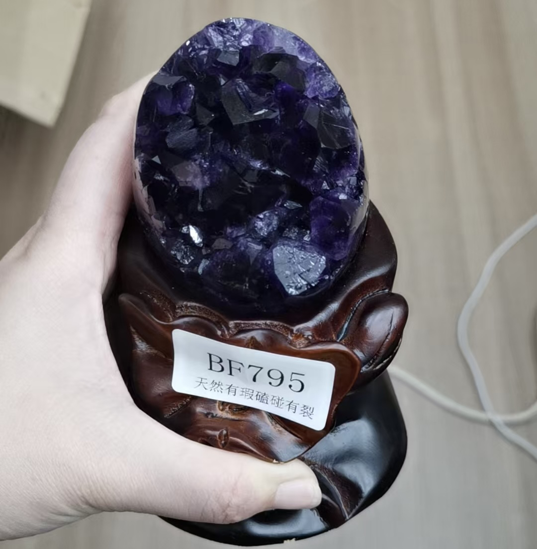 乌拉圭紫水晶簇摆件