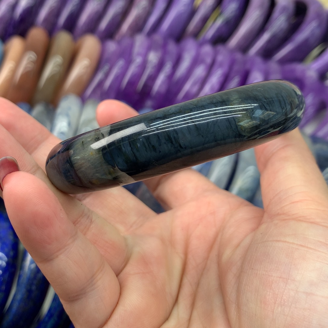 木变石手镯未镶嵌