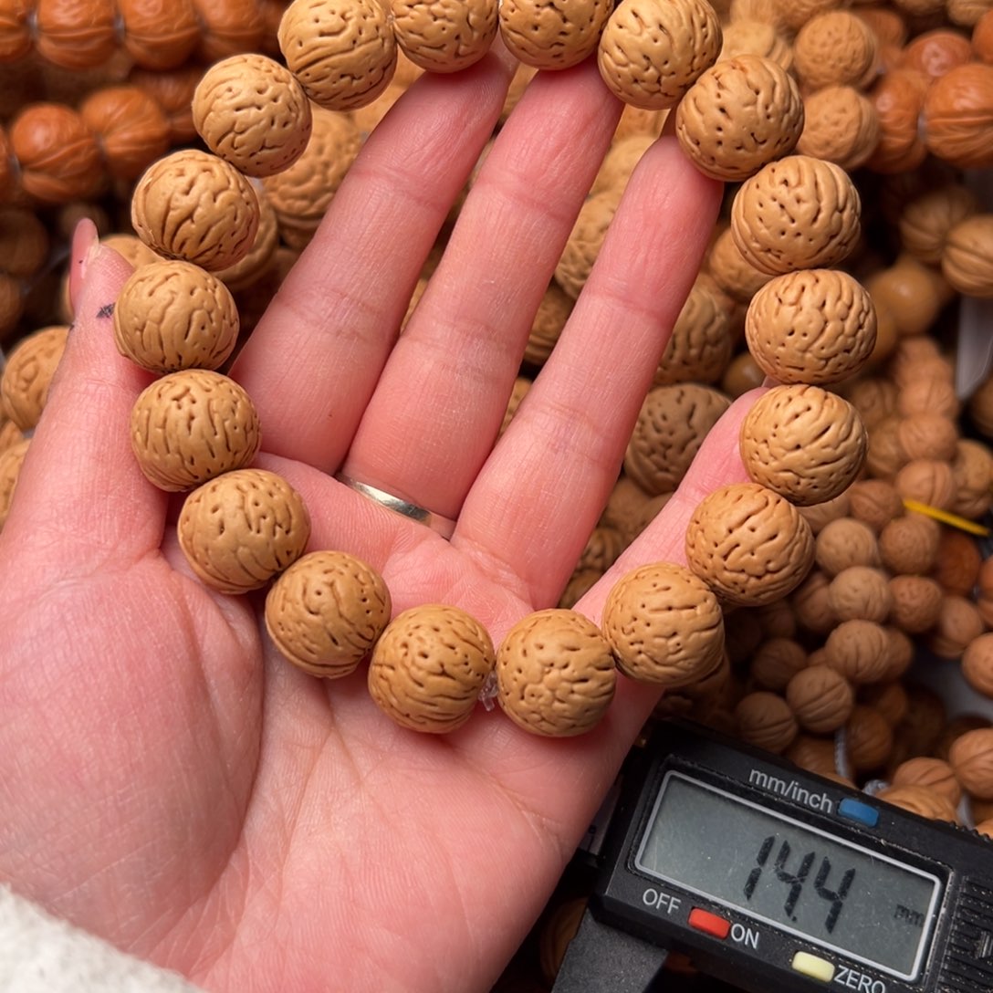 16尺寸肉纹元宝桃核