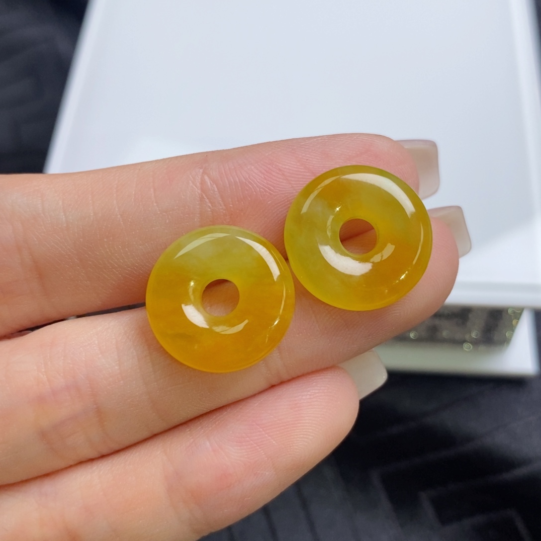 未镶嵌翡翠耳饰黄翡甜甜圈