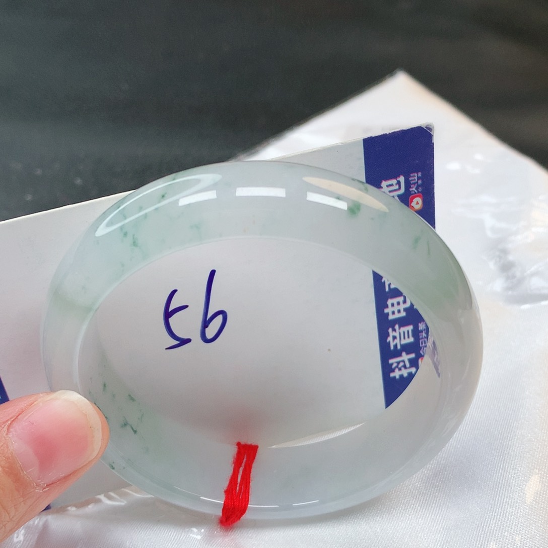 翡翠手镯未镶嵌56号