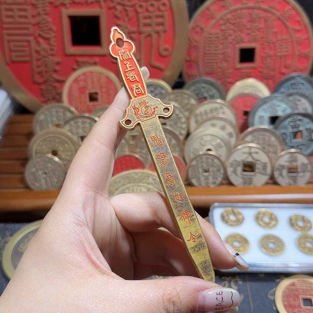 铜现代仿制工艺品