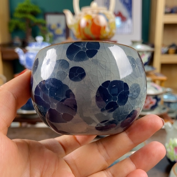 瓷片手工制作工艺精湛等特点为