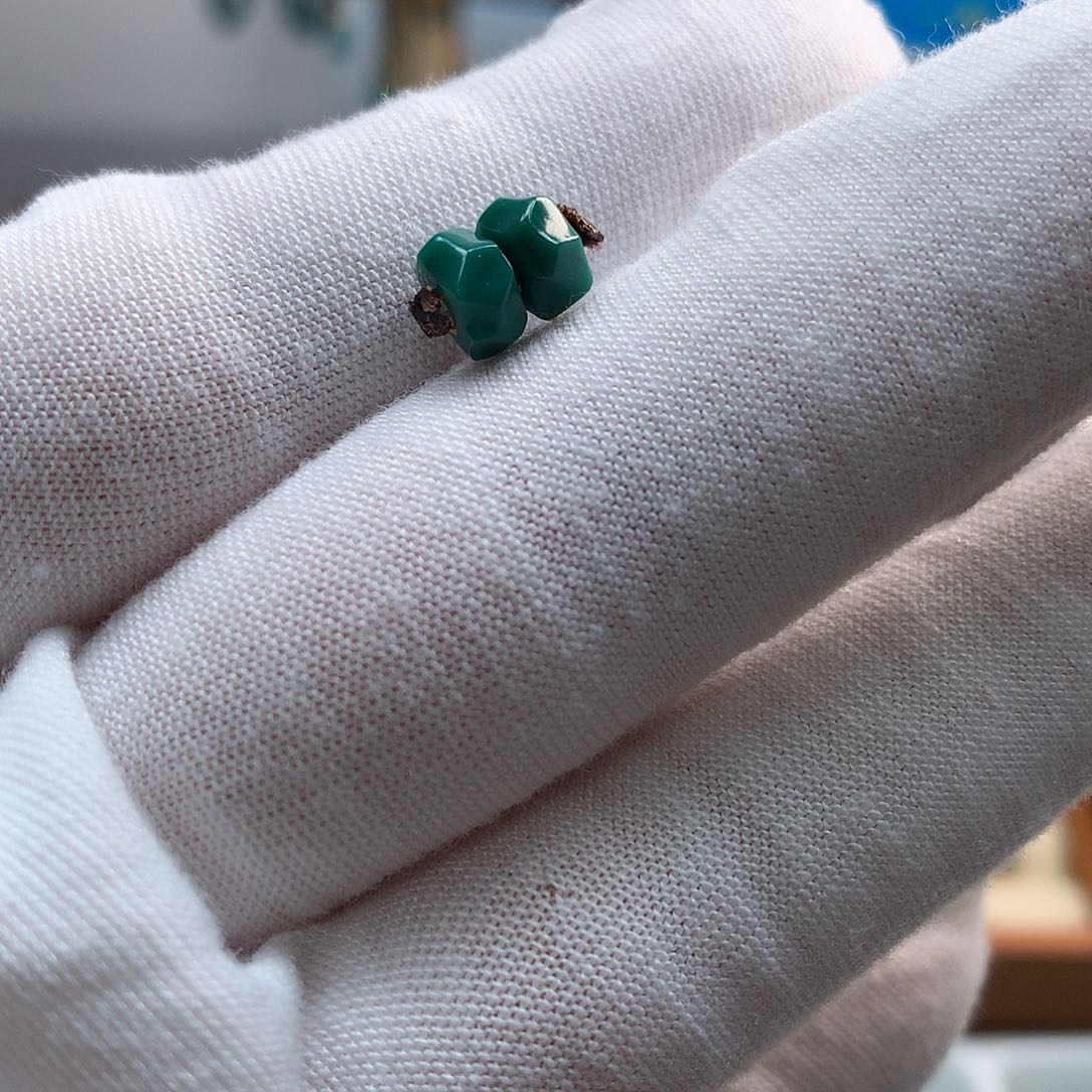 绿松石配饰未镶嵌