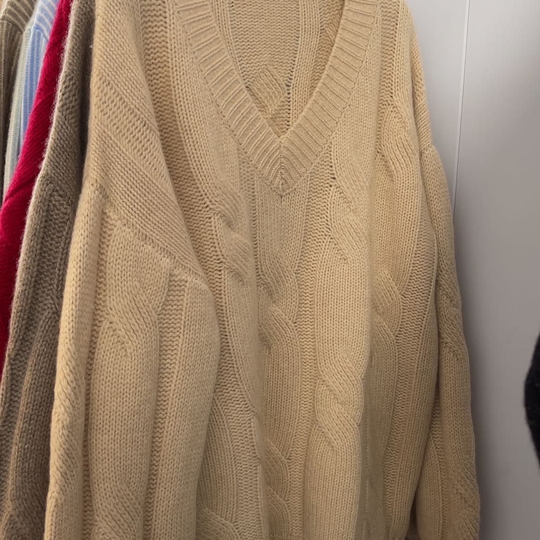 V领 大麻花 羊绒衫