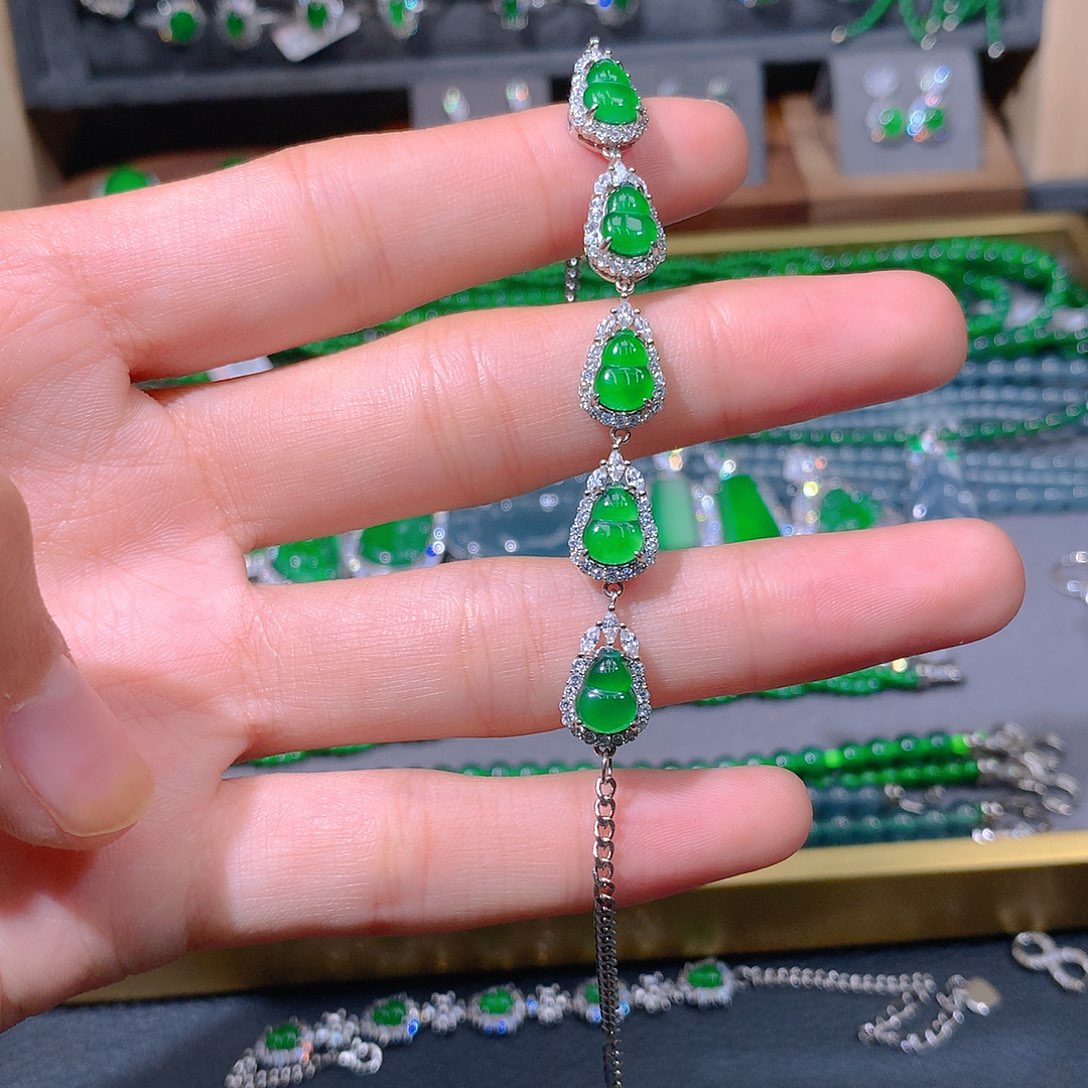 翡翠戒指未镶嵌天然翡翠