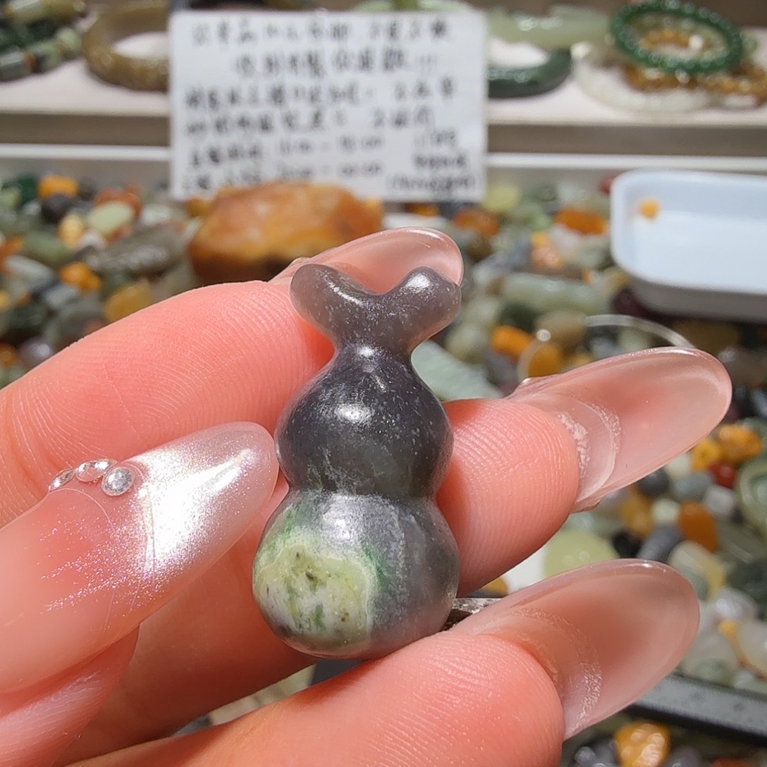 和田玉未镶嵌珠宝奇石