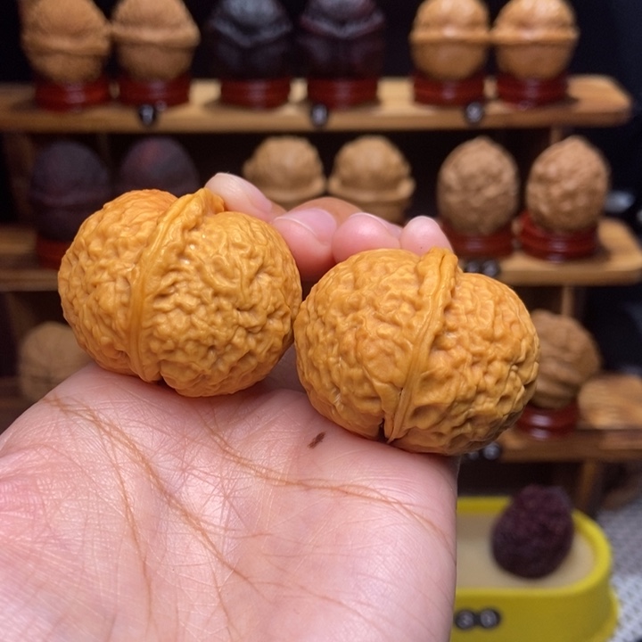 文玩核桃吊坠m石奎79