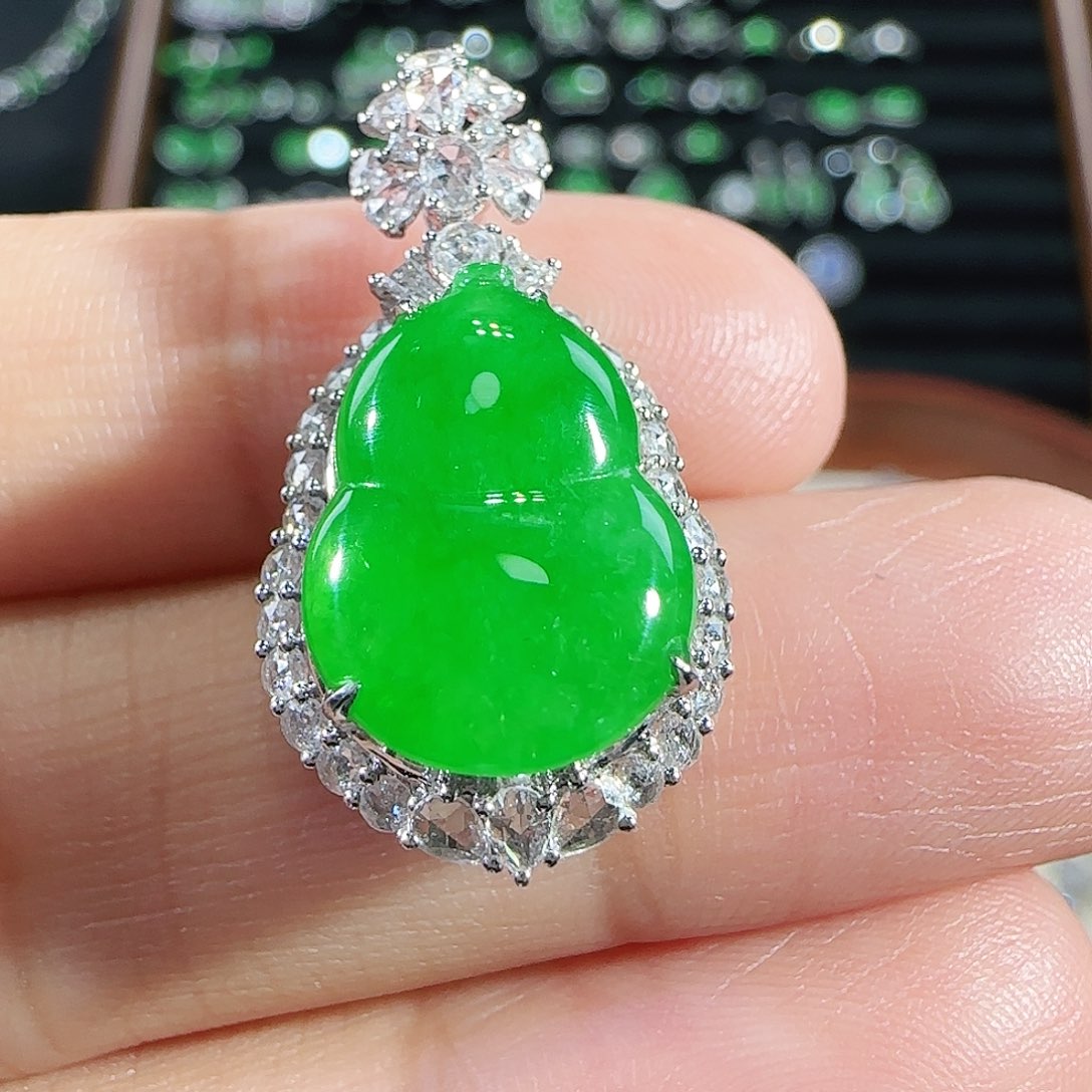 翡翠18K金镶嵌吊坠(不含链)