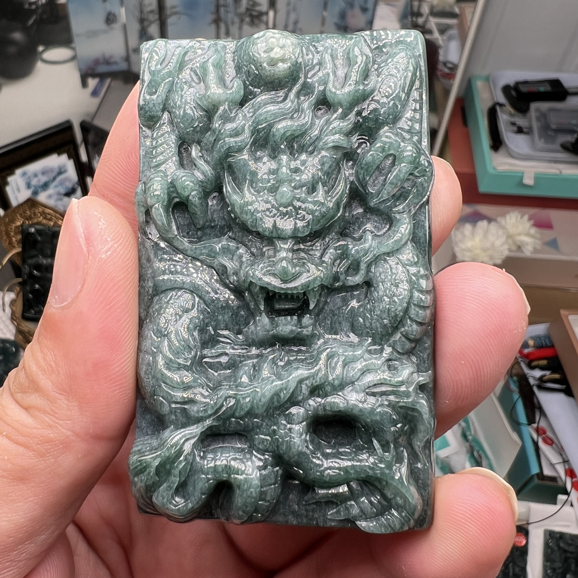 纯天然A货翡翠《龙牌》挂件