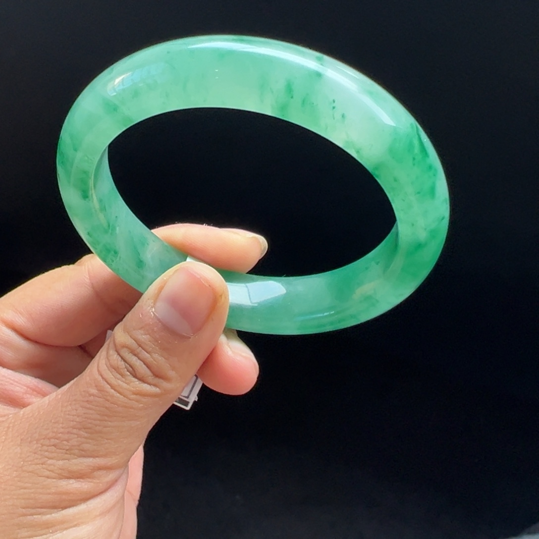 4***4石英质玉未镶嵌手镯非洲翠5758