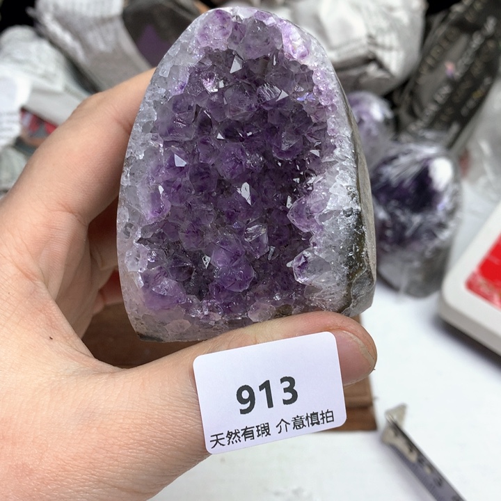 紫晶大型摆件（非配饰）未镶嵌