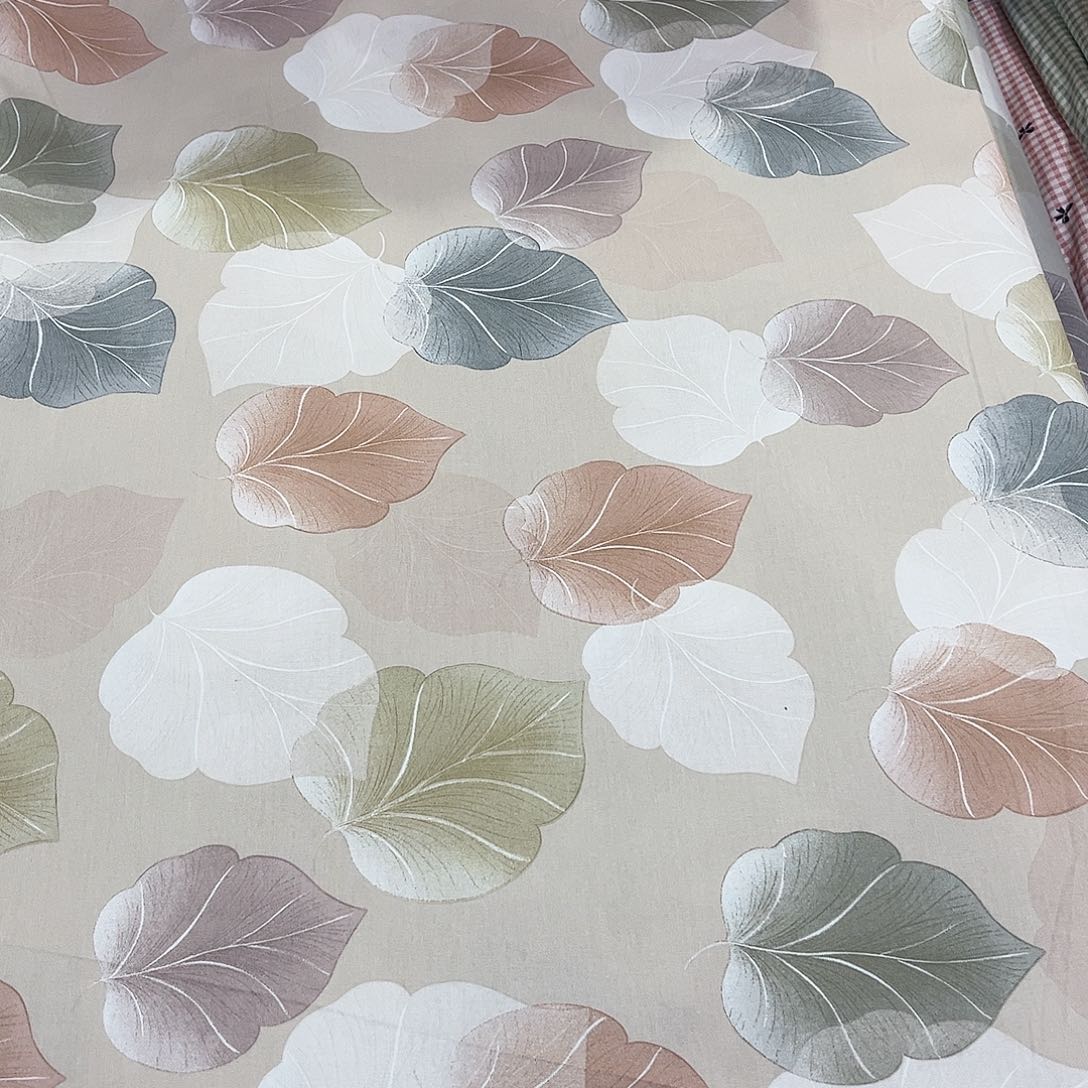 纯棉斜纹布咖色树叶10米不加工