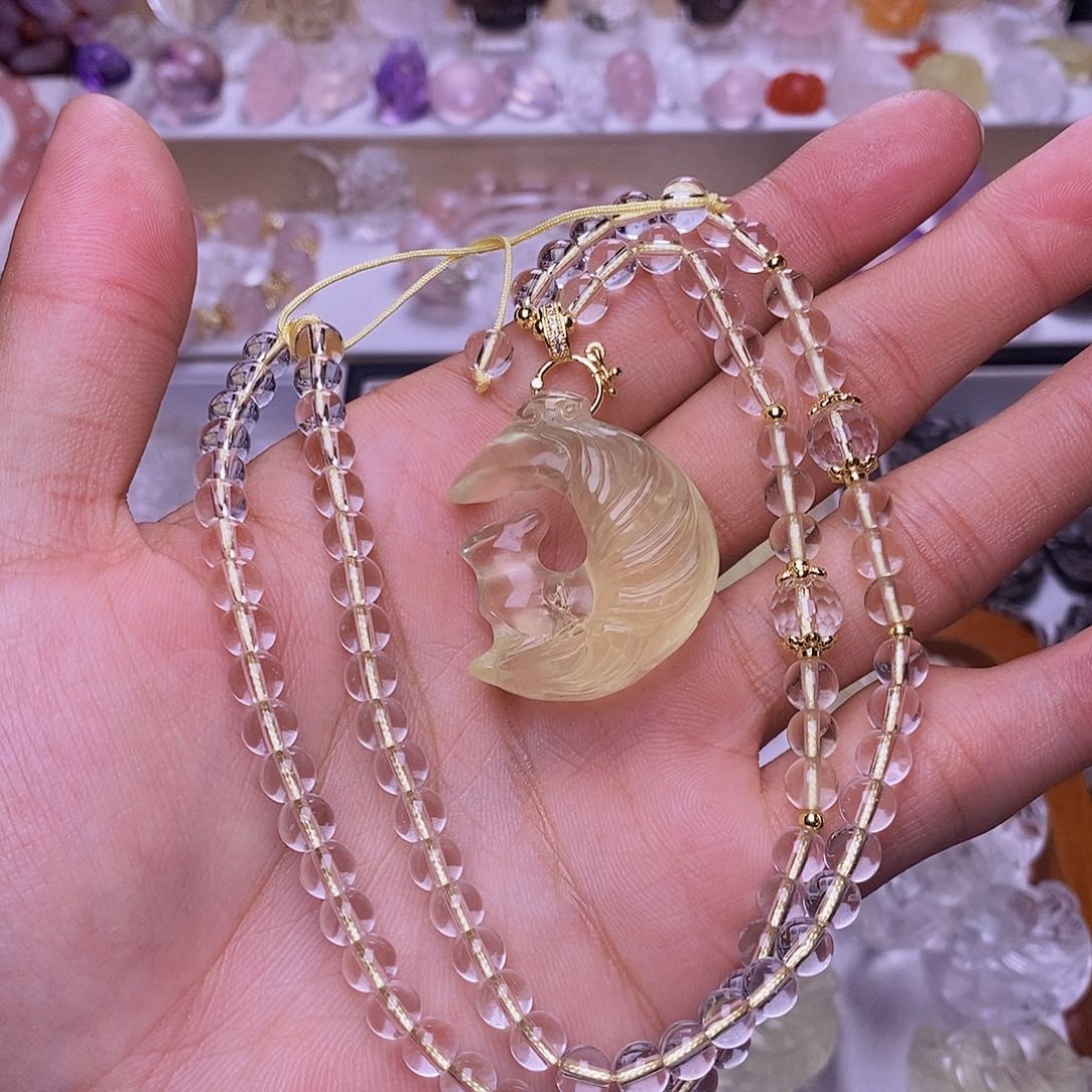 水晶颈饰未镶嵌黄水月亮狐吊坠 送链子