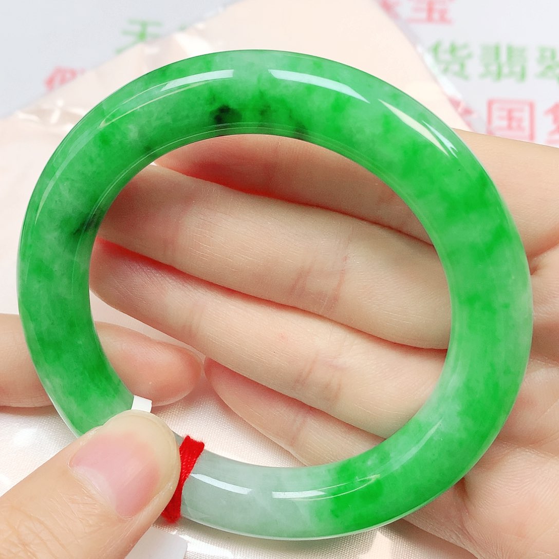 未镶嵌手镯翡翠抖音129