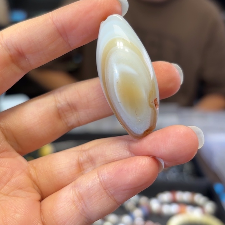 未镶嵌颈饰玛瑙/玉髓