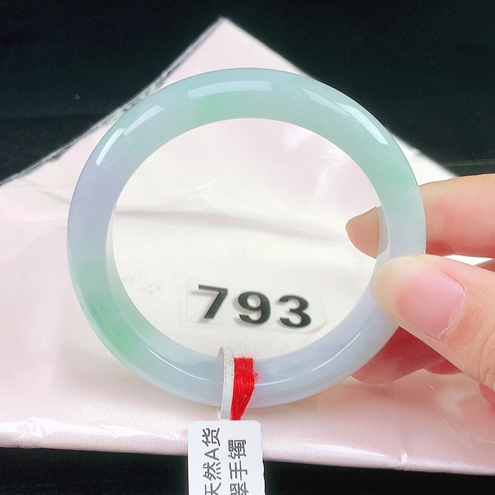 未镶嵌手镯翡翠翡翠手镯