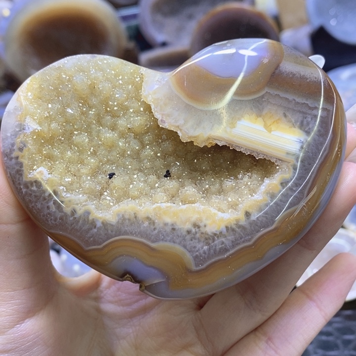 未镶嵌珠宝半成品水晶黄啵啵爱心摆件