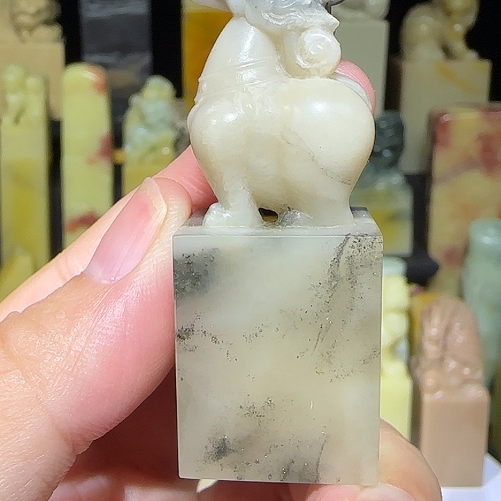 老挝石周***法老挝石老挝石
