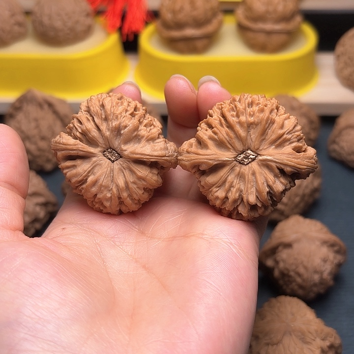 文玩核桃把件42南疆石