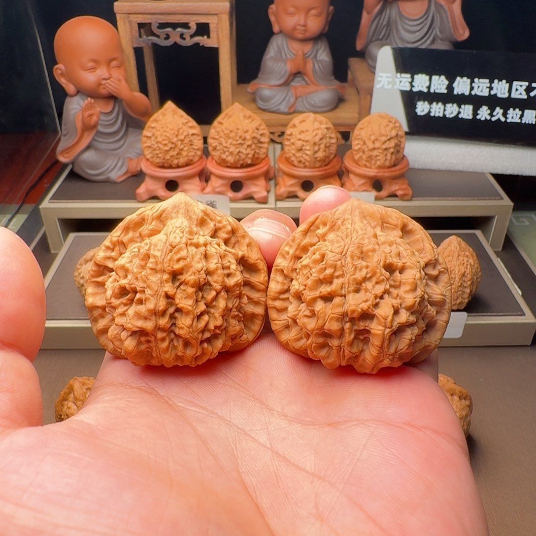 文玩核桃吊坠官帽46全品白茬精对