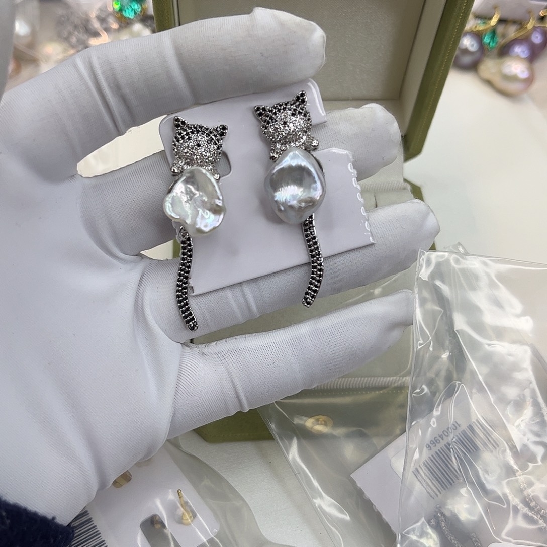 合金淡水珍珠耳饰