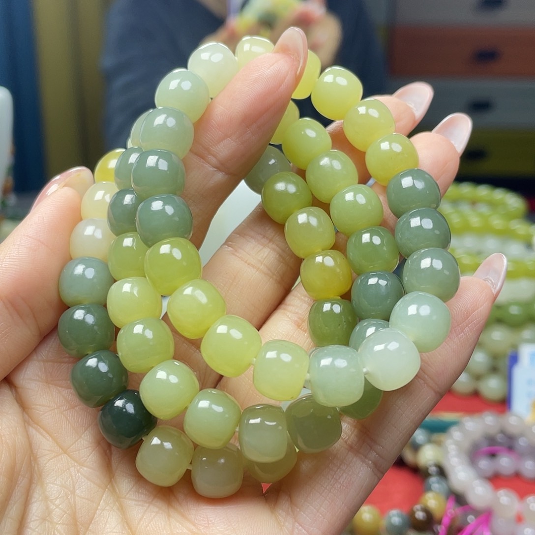 未镶嵌手链和田玉拍一发一，多样性发货