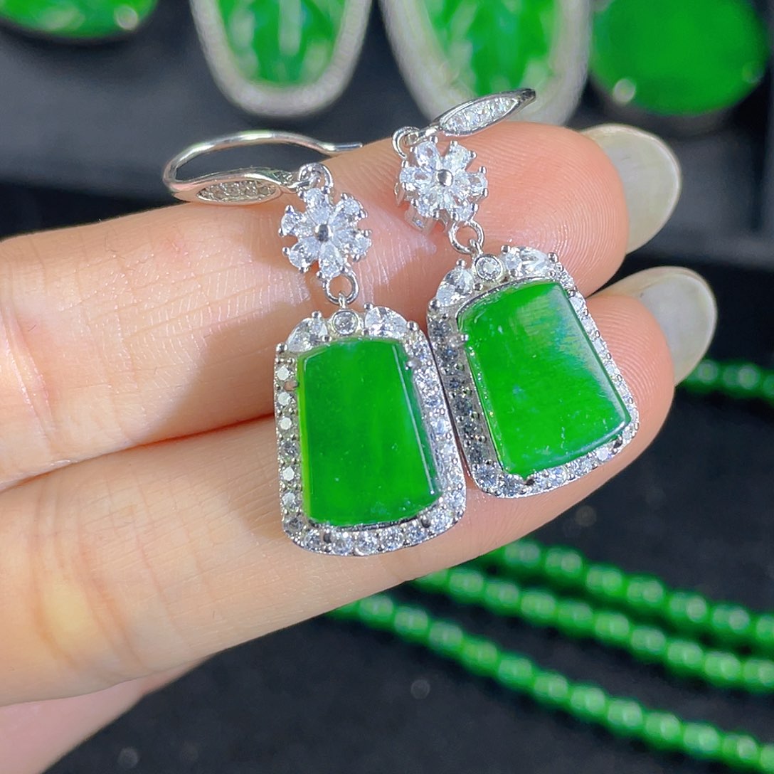 翡翠吊坠(不含链)银S925镶嵌