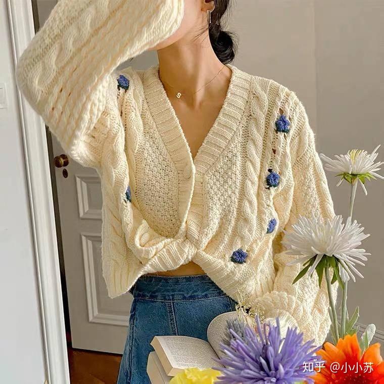 秋季花朵针织短款薄款慵懒风宽松春季女V领毛针织衫