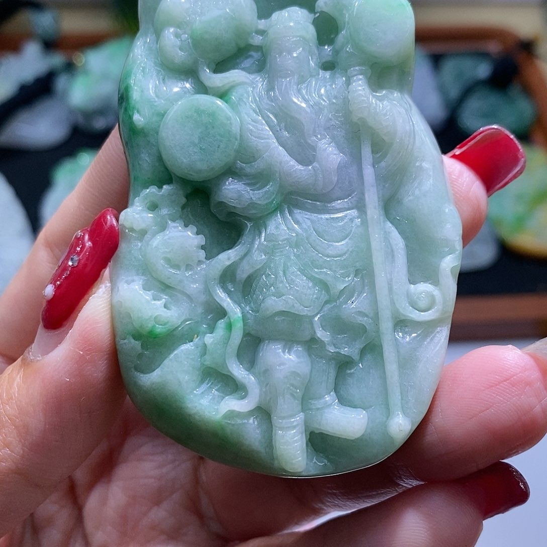 【闪购商品】翡翠颈饰未镶嵌关公