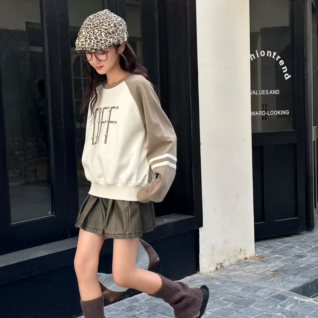 女童女大童秋款卫衣珍珠款