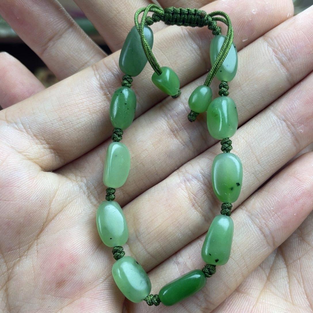 和田玉未镶嵌吊坠(不含链)