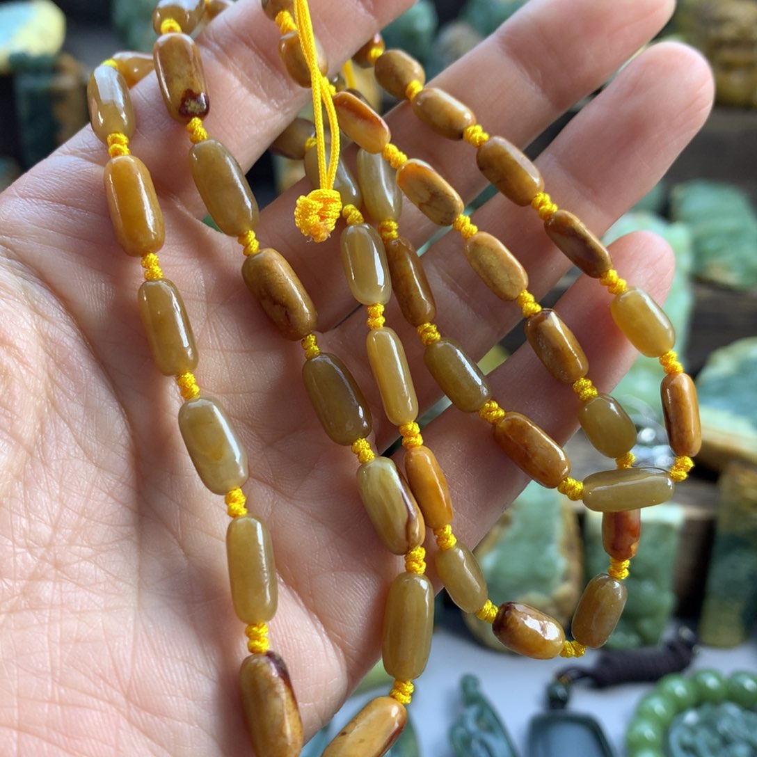 岫岩河磨玉（透闪石质玉）未镶嵌挂件林**缘