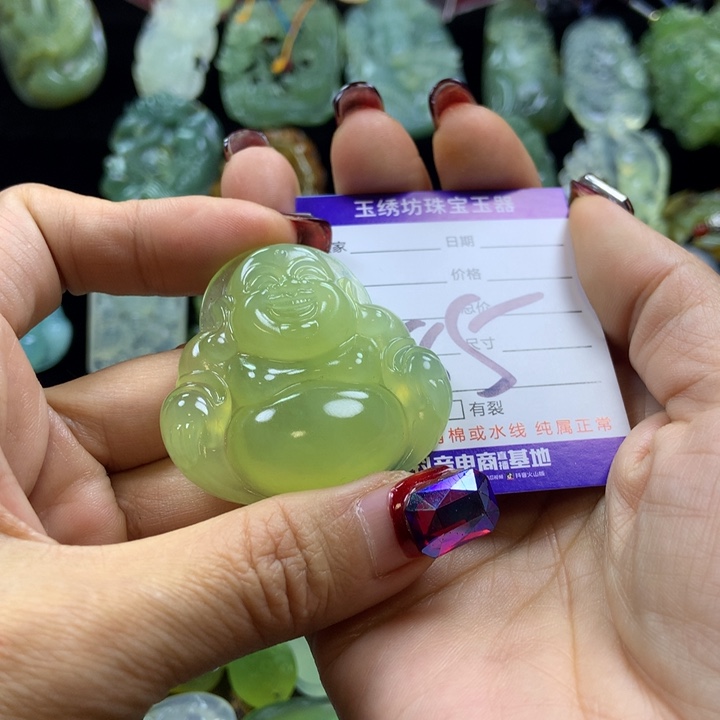 【闪购商品】蛇纹石玉颈饰未镶嵌H*R