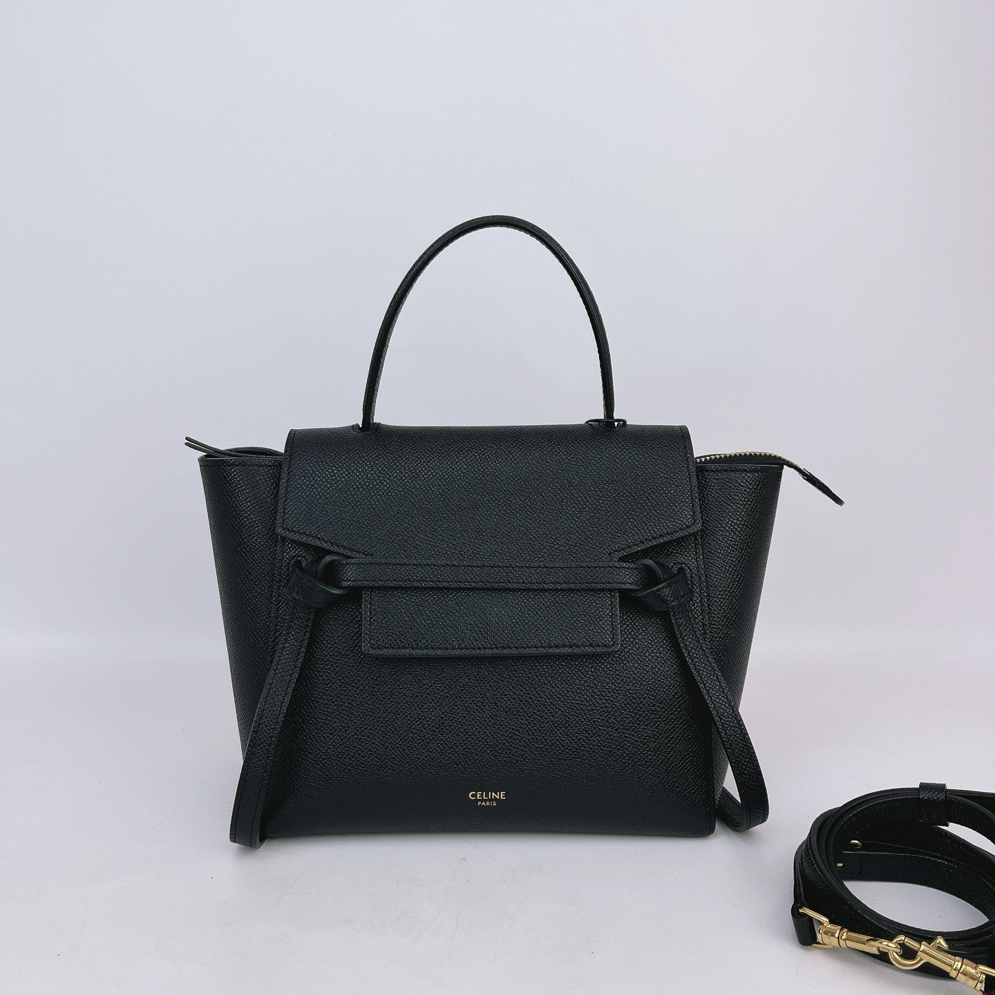 95新 Celine/思琳 赛琳 黑色鲶鱼单肩包底长22 F072