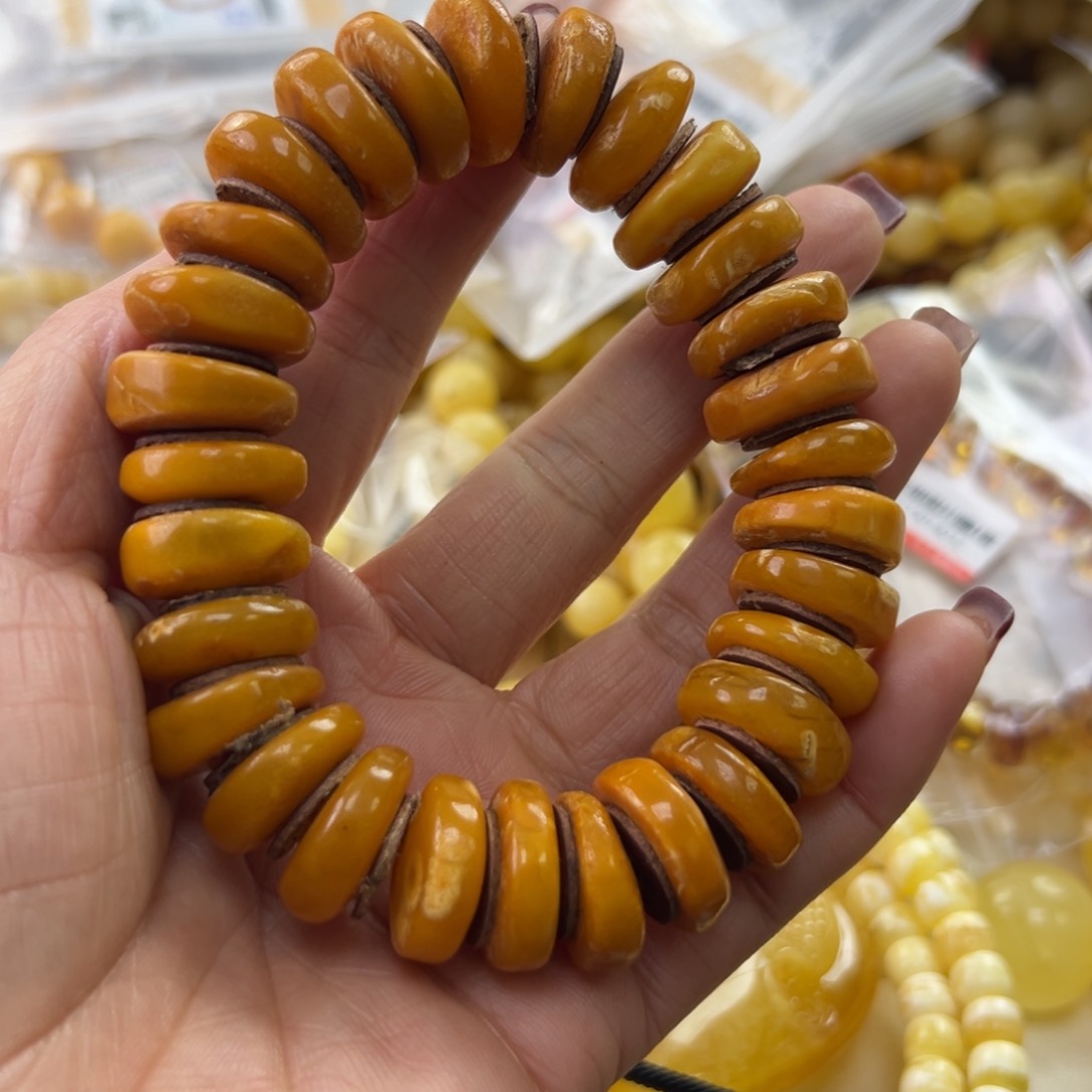 琥珀珠宝奇石未镶嵌