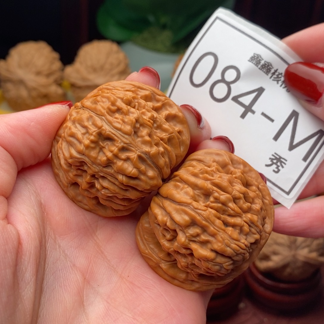 文玩核桃把件汉高楼42